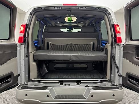 New 2026 GMC Savana 2500 w/ Driver Convenience Package RWD image 10