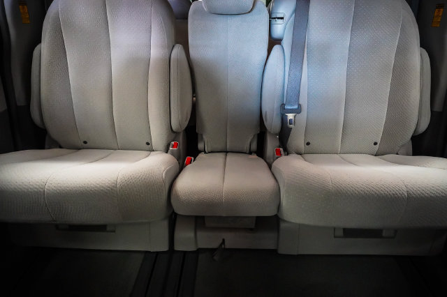 Used 2014 Toyota Sienna LE FWD image 18