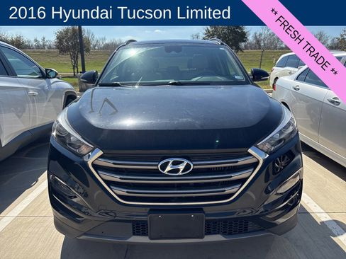 Used 2016 Hyundai Tucson Limited w/ Option Group 03 image 2