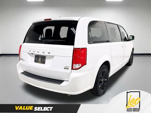 Used 2019 Dodge Grand Caravan GT FWD image 7