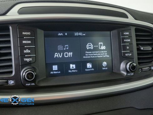 Used 2019 Kia Sorento AWD image 16