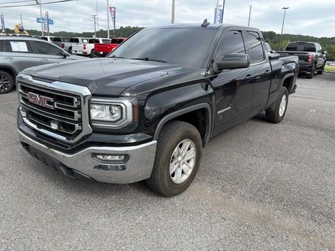 Used 2019 GMC Sierra 1500 SLE w/ SLE Value Package AWD/4WD image 1