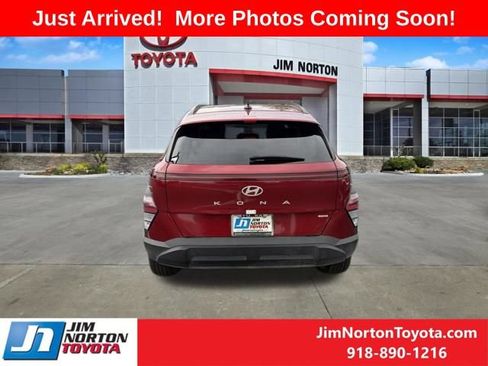 Used 2025 Hyundai Kona SEL AWD/4WD image 5
