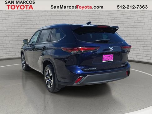 New 2026 Toyota Highlander XLE AWD/4WD image 7