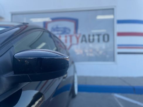 Used 2018 Ford Focus SE image 14