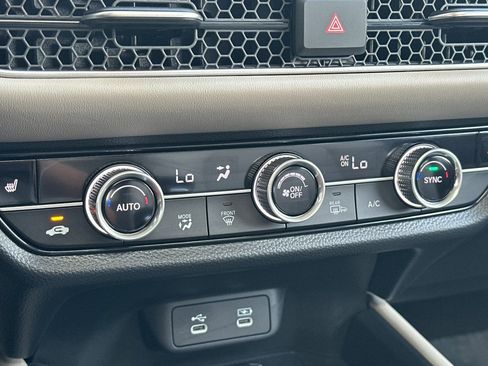 New 2026 Honda HR-V EX-L image 17