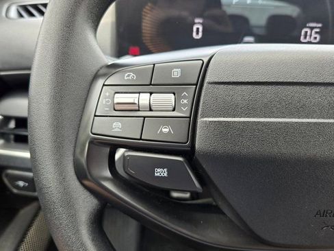 Used 2025 Kia K4 FWD image 20