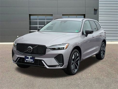 New 2026 Volvo XC60 B5 Plus w/ Protection Package Premier image 3