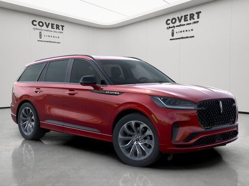 New 2025 Lincoln Aviator 2WD w/ Jet Appearance Package image 7