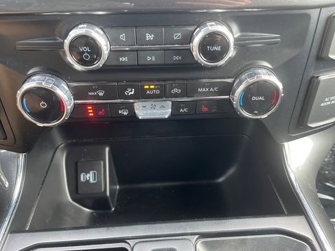 Used 2023 Ford F150 XLT w/ Equipment Group 302A High image 21