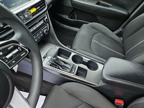 Used 2019 Kia Optima LX FWD image 22