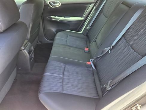 Used 2016 Nissan Sentra SV FWD image 11