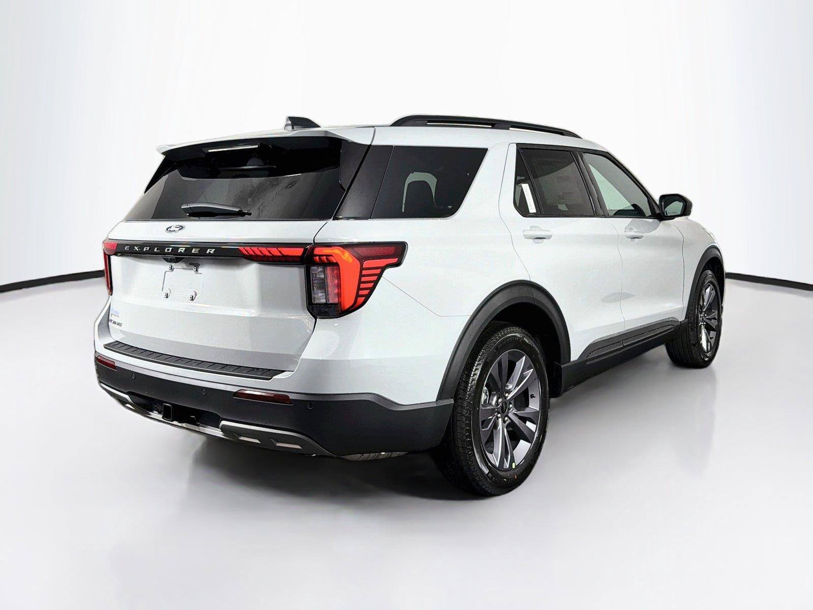 New 2027 Ford Explorer Active w/ Active Comfort Package AWD/4WD image 11