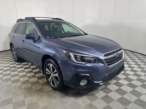 Used 2018 Subaru Outback 2.5i Limited AWD/4WD image 1