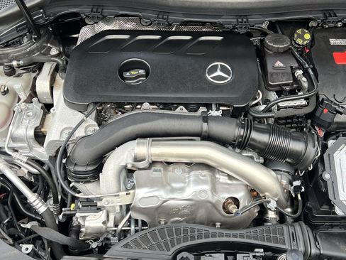 Certified 2026 Mercedes-Benz GLA 250 4MATIC image 34