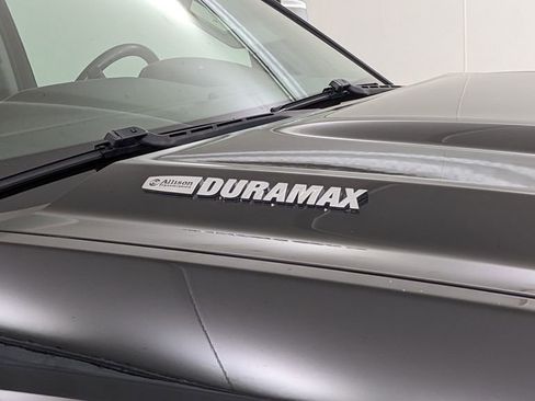 Used 2018 Chevrolet Silverado 2500 LTZ w/ Duramax Plus Package AWD/4WD image 41