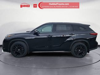Used 2023 Toyota Highlander XSE AWD/4WD video 2