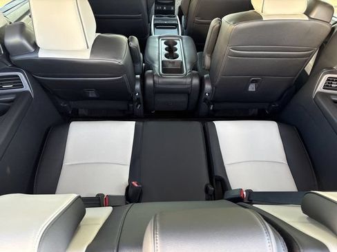 New 2027 Honda Odyssey Elite image 10