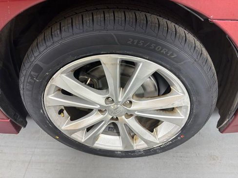 Used 2013 Subaru Legacy 2.5i Limited image 11