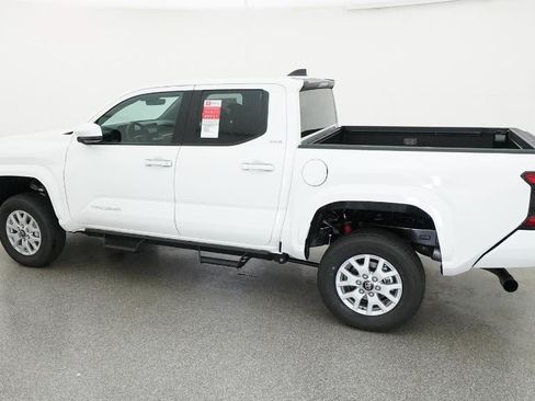 New 2026 Toyota Tacoma SR5 AWD/4WD image 37