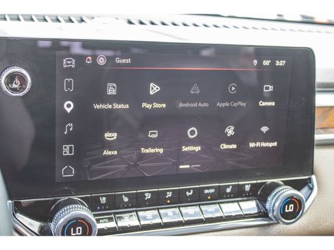Used 2024 GMC Canyon Denali AWD/4WD image 41