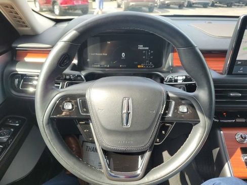 Certified 2023 Lincoln Aviator Reserve w/ Equipment Group 201A AWD/4WD image 9