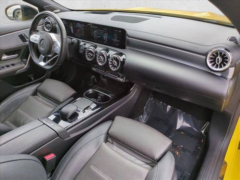Used 2020 Mercedes-Benz CLA 250 image 22