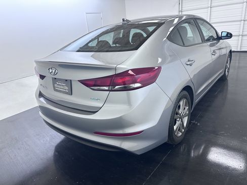 Used 2017 Hyundai Elantra Value Edition image 13
