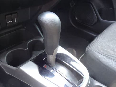 Used 2015 Honda Fit EX image 7