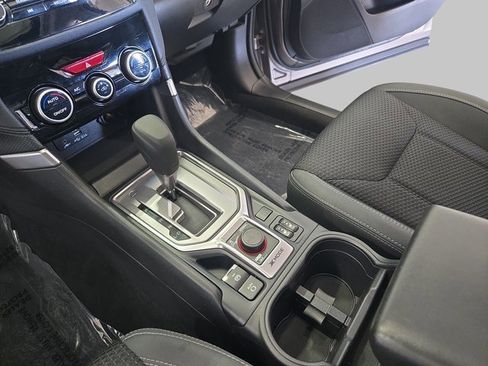 Used 2023 Subaru Forester Premium image 27