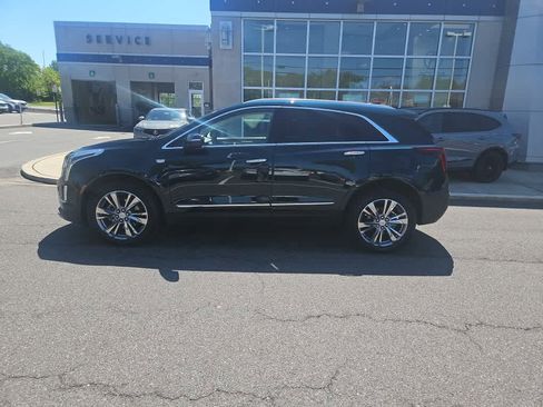 Used 2025 Cadillac XT5 Premium Luxury w/ Technology Package AWD/4WD image 10