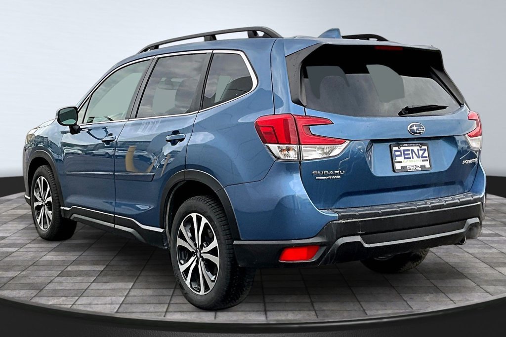 Used 2023 Subaru Forester Limited AWD/4WD image 4