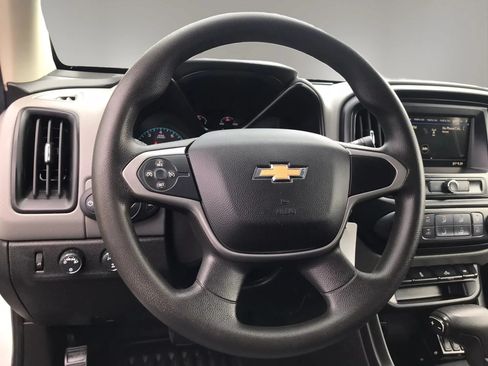 Used 2019 Chevrolet Colorado W/T w/ WT Convenience Package AWD/4WD image 16