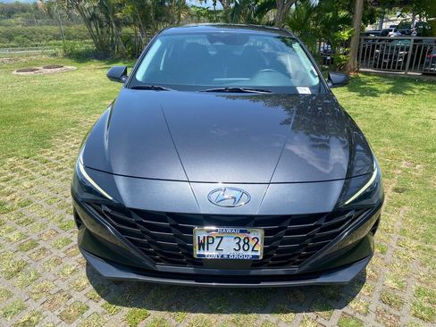 Used 2022 Hyundai Elantra SEL w/ Convenience Package FWD image 20