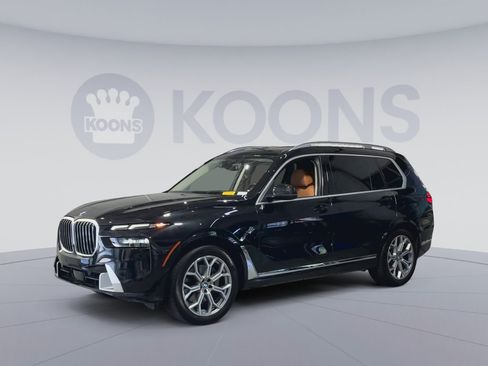 Used 2024 BMW X7 xDrive40i AWD/4WD image 5