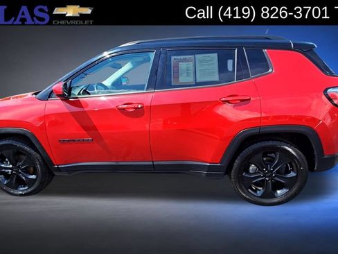 Used 2019 Jeep Compass Latitude FWD image 6