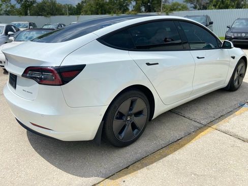 Used 2022 Tesla Model 3 Long Range AWD/4WD image 5