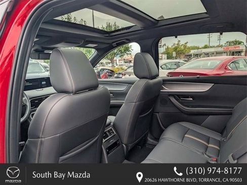Used 2025 MAZDA CX-70 Plug-In Hybrid w/ Premium Plus image 11