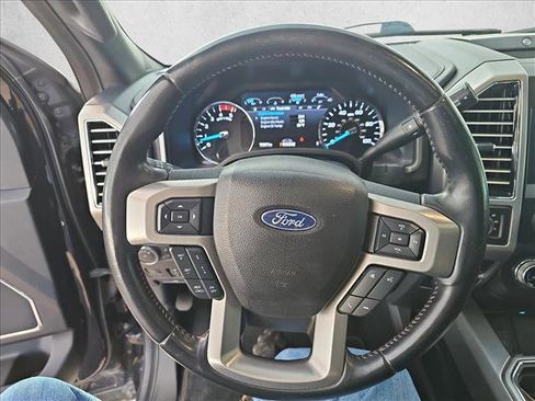 Used 2021 Ford F250 Platinum w/ FX4 Off-Road Package image 18