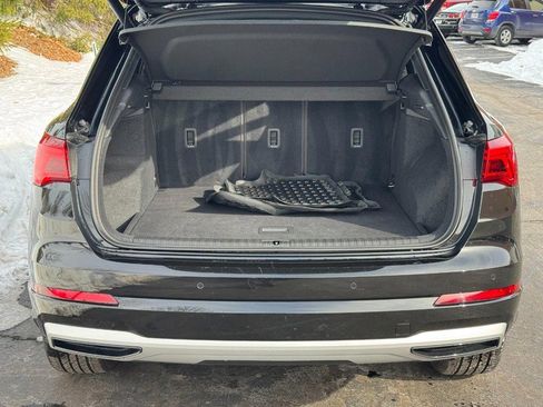 Used 2022 Audi Q3 2.0T Premium image 9