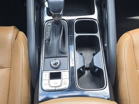 Used 2022 Kia Telluride SX w/ Towing Package FWD image 41