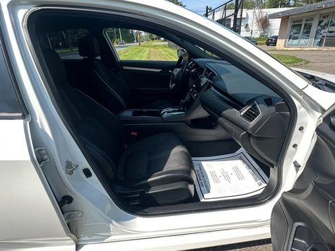 Used 2019 Honda Civic Sport image 31