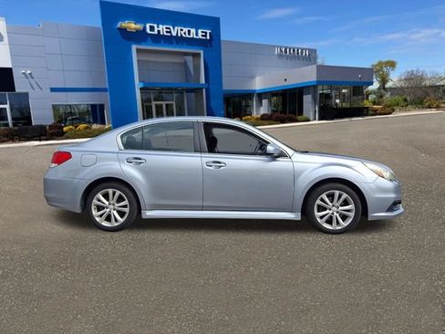 Used 2013 Subaru Legacy 2.5i Premium w/ All-Weather Pkg AWD/4WD image 23
