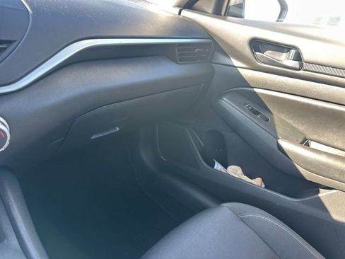 Used 2024 Nissan Altima 2.5 S image 20