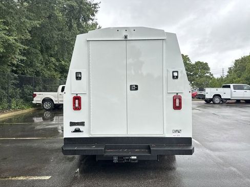 New 2026 Ford E-350 and Econoline 350 Super Duty w/ Power Equipment Group image 7