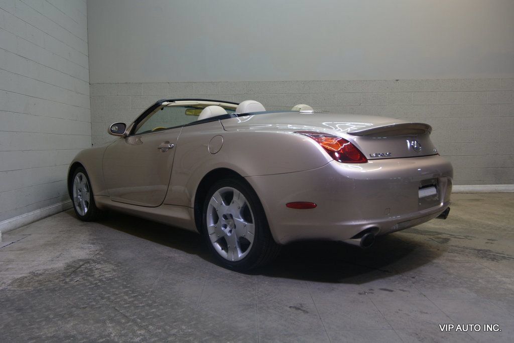 Used 2004 Lexus SC 430 Convertible RWD image 13