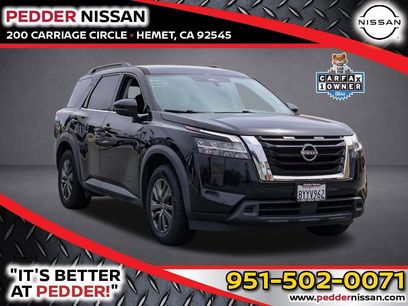 Used 2022 Nissan Pathfinder SV