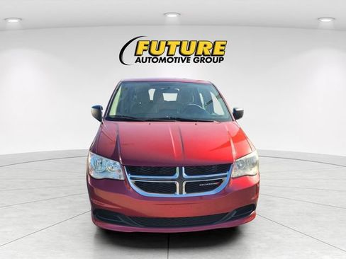 Used 2015 Dodge Grand Caravan American Value Package FWD image 2