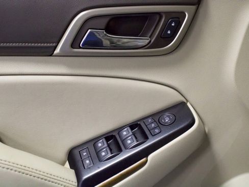 Used 2020 GMC Yukon Denali image 11