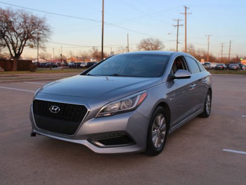 Used 2016 Hyundai Sonata SE image 9